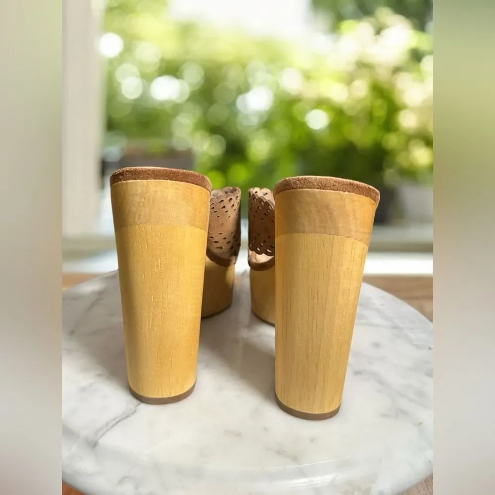 Veronica Beard Brown Suede Platform Mules